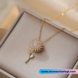 Cadena de Acero Dorado con Dije de Girasol Giratorio [AC307]