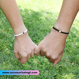 Set de Pulseras Blanco y Negro con Corazones [JP762]