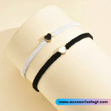Set de Pulseras Blanco y Negro con Corazones [JP762]