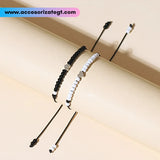 Pulseras  con Cuentas en Blanco y Negro y Dijes de Corazón [JP763]