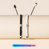 Pulseras  con Cuentas en Blanco y Negro y Dijes de Corazón [JP763]