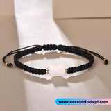Set de Pulseras Negras con Dijes de Gatos [JP771]
