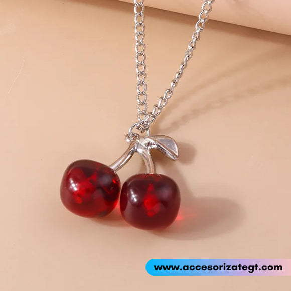 Cadena Color Plata con Dije de Cerezas [OT704]
