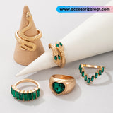 Set de Anillos Serpientes, Corazón y Decoraciones Verdes [AN691]