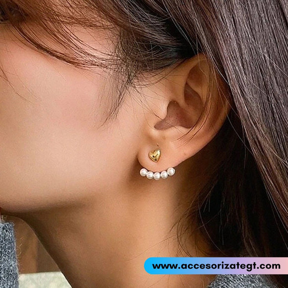 Aretes con Dijes de Corazones y Perlas, Dorado [AR1304D]