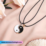 Set de Collares con Dijes Complementarios de Yin Yang [CN065]