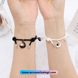 Set de Pulseras Mangnéticas de Astronautas, Blanco y Negro [JP544]